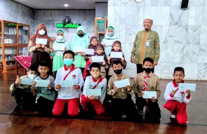 Bonus Prestasi Siswa